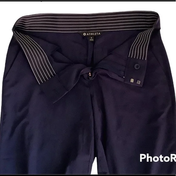 Athleta Navy Blue Tribeca Size 4 Rare Mid Rise Semi-Fitted Crop Pants - Picture 3 of 9